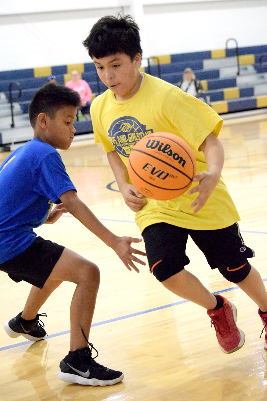 Two Decatur youth league teams battle for basketball title Westside