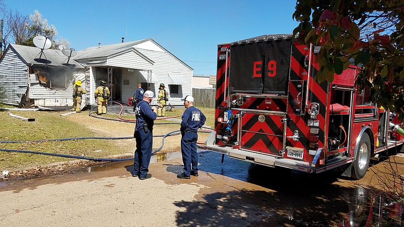 Residents escape Texas-side house fire | Texarkana Gazette