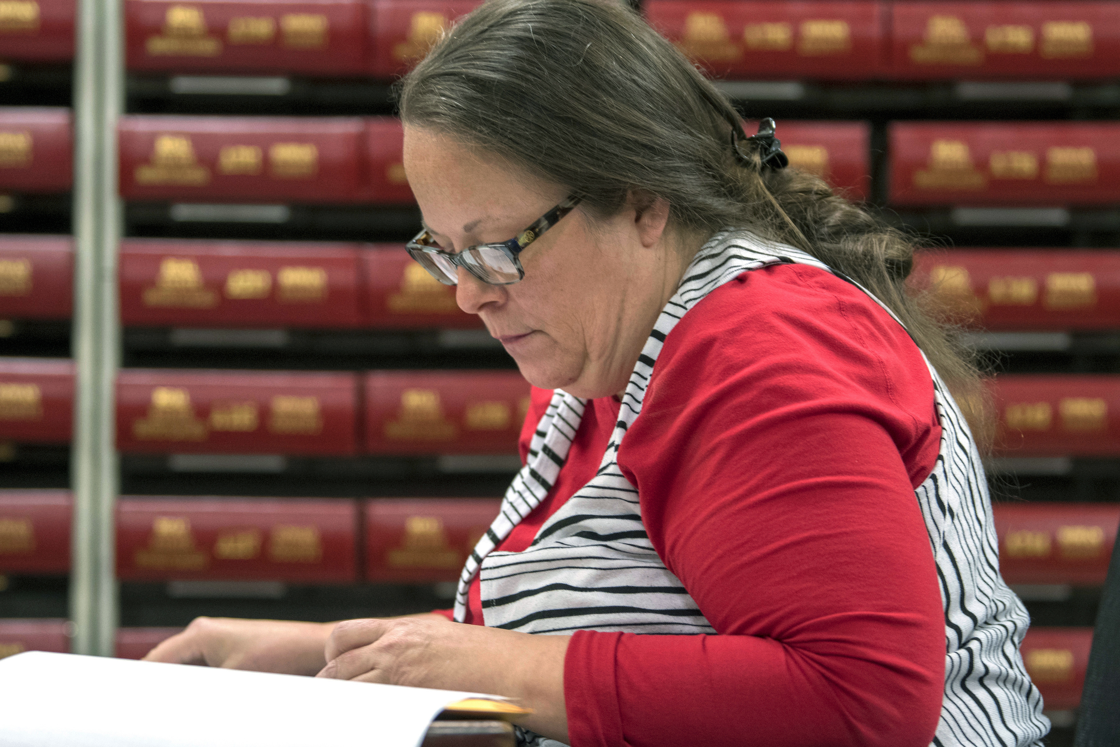 Judge: Same-sex marriage license denials violated rights - Vimarsana News