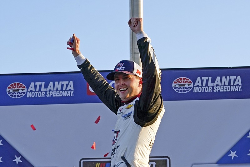 William Byron wins wild race at remodeled Atlanta | Texarkana Gazette