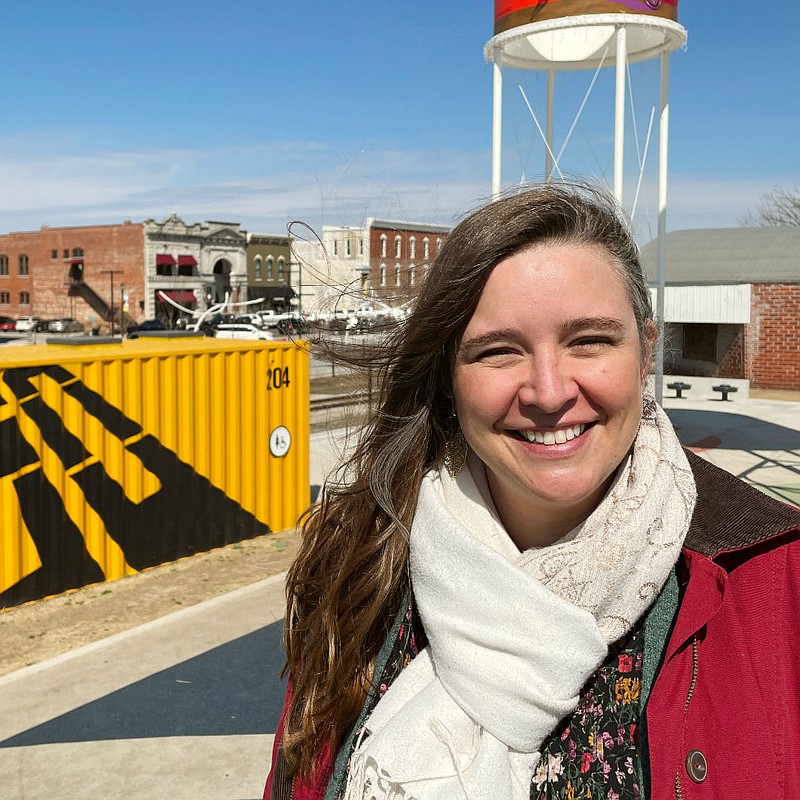 Rogers announces new farmers market manager; downtown market to open in May Northwest Arkansas
