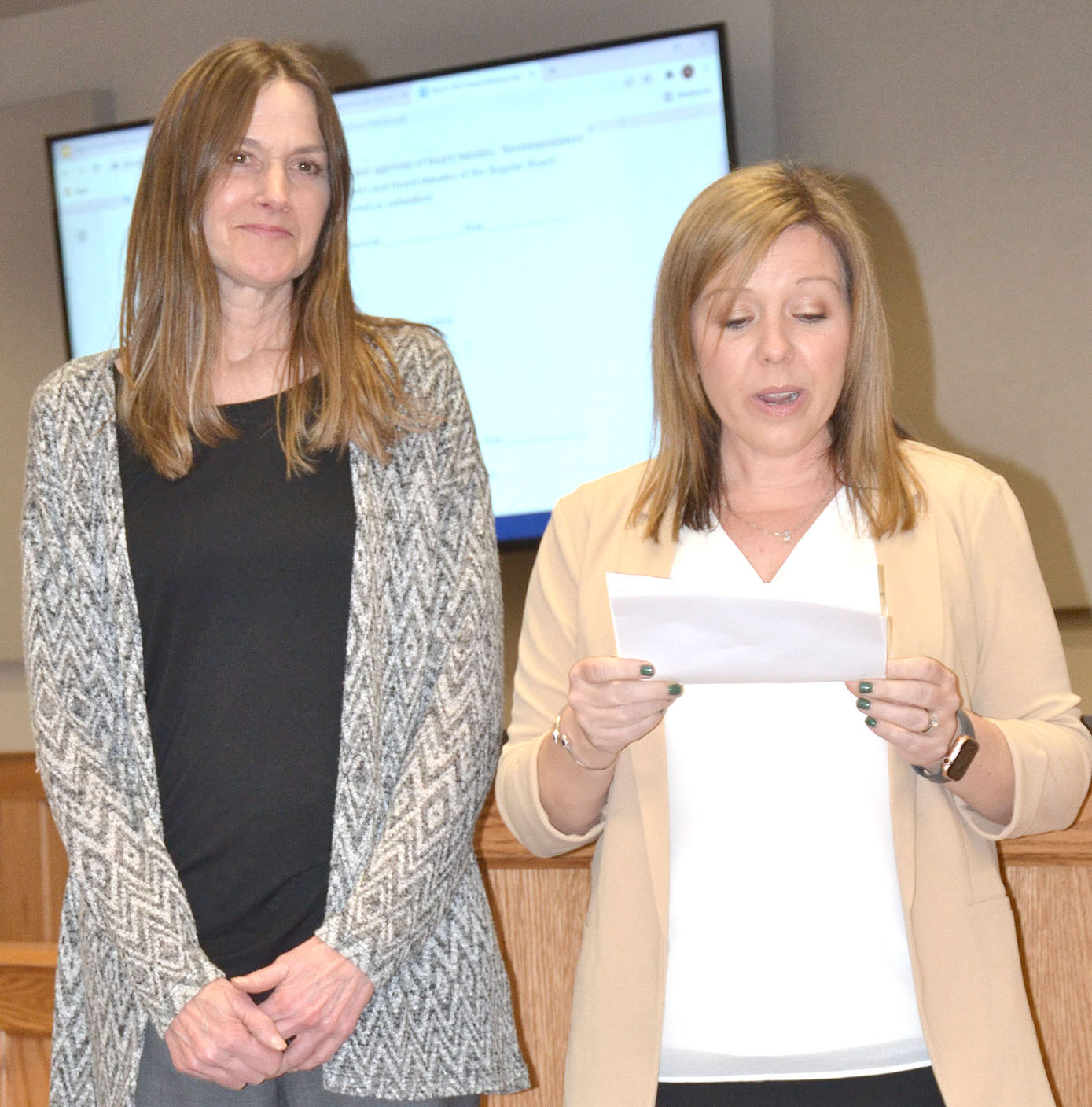 Students honored at Pea Ridge School Board meeting - Vimarsana News