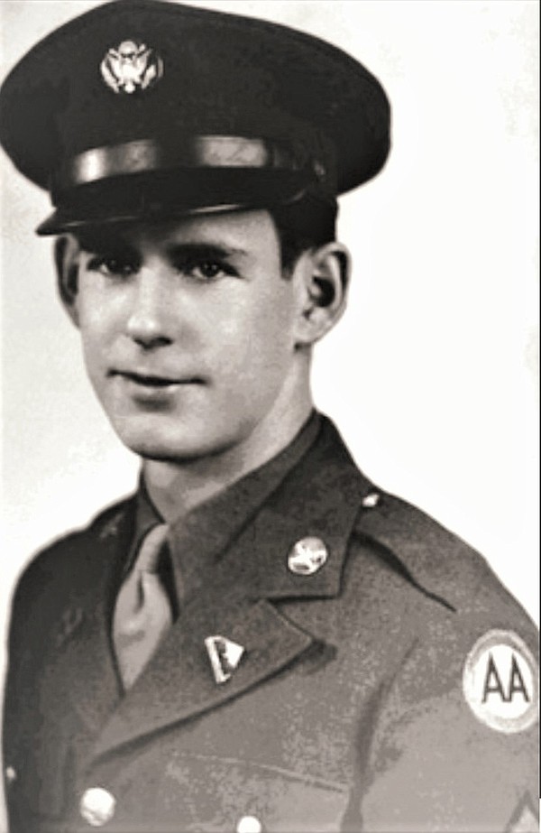 Jack Buck, former St. Louis Cardinals announcer, wounded in combat in WWII - Vimarsana News