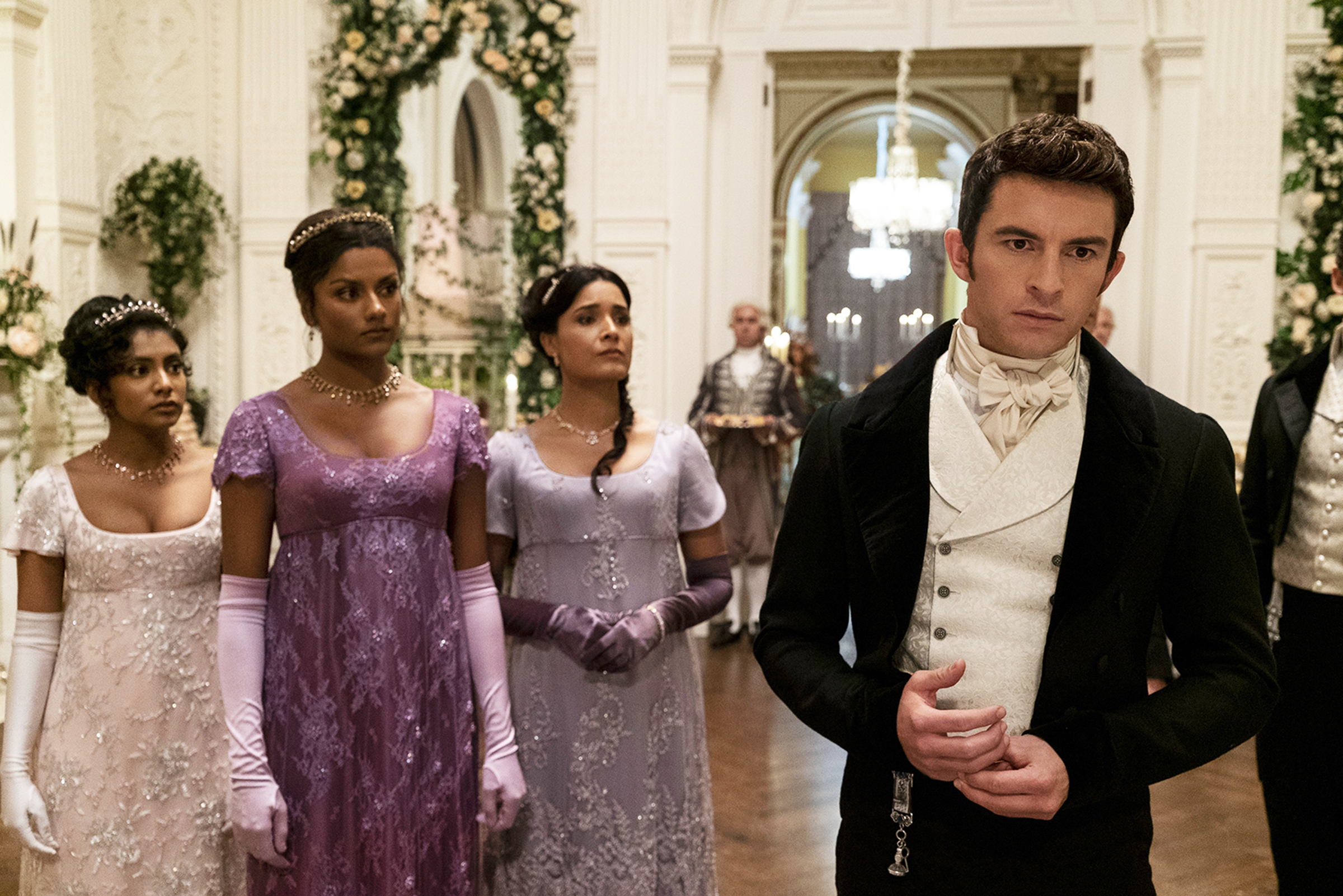 'Bridgerton' showrunner explains 'slow burn' of Season 2 love story - Vimarsana News