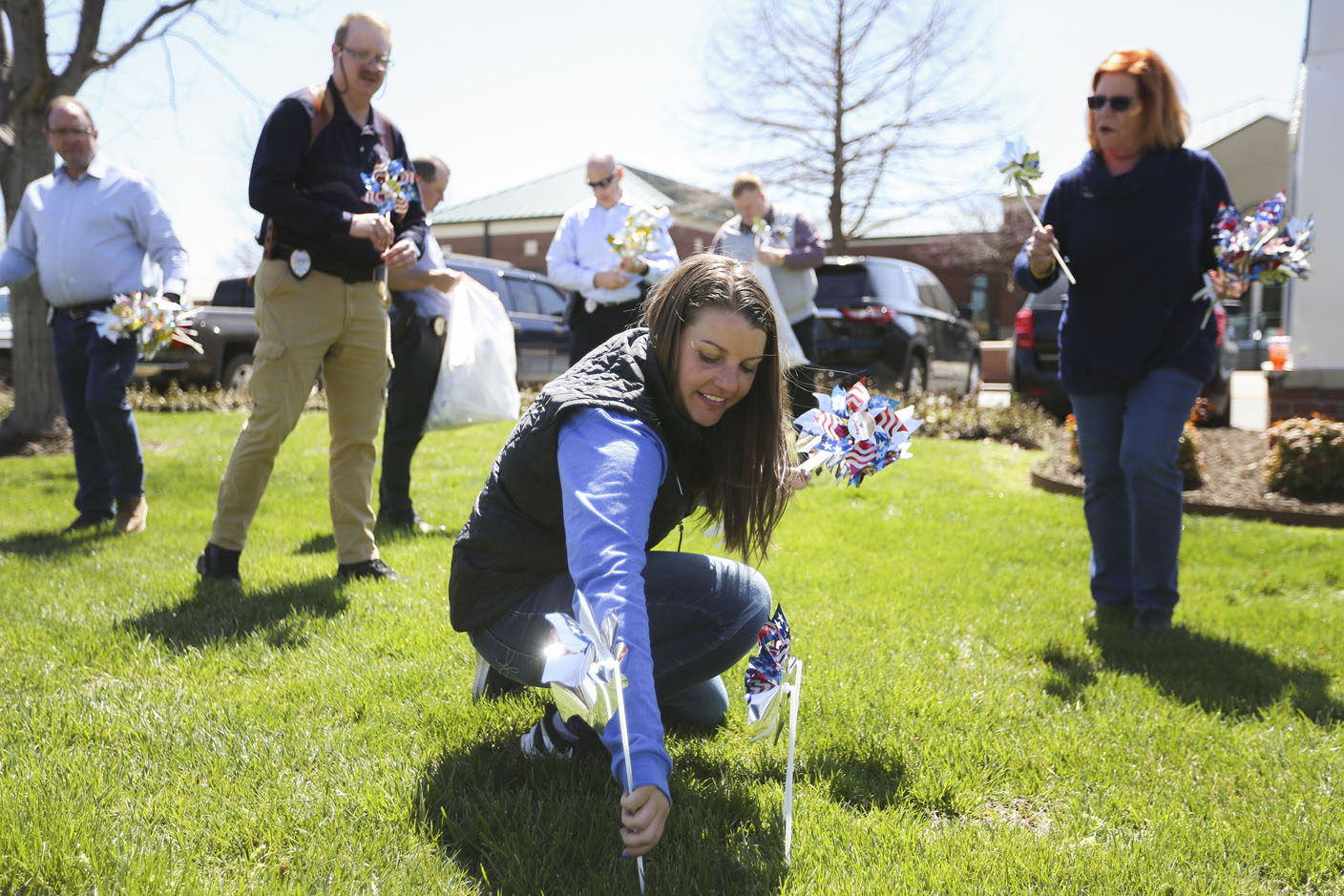 Bentonville event shines light on child abuse - Vimarsana News