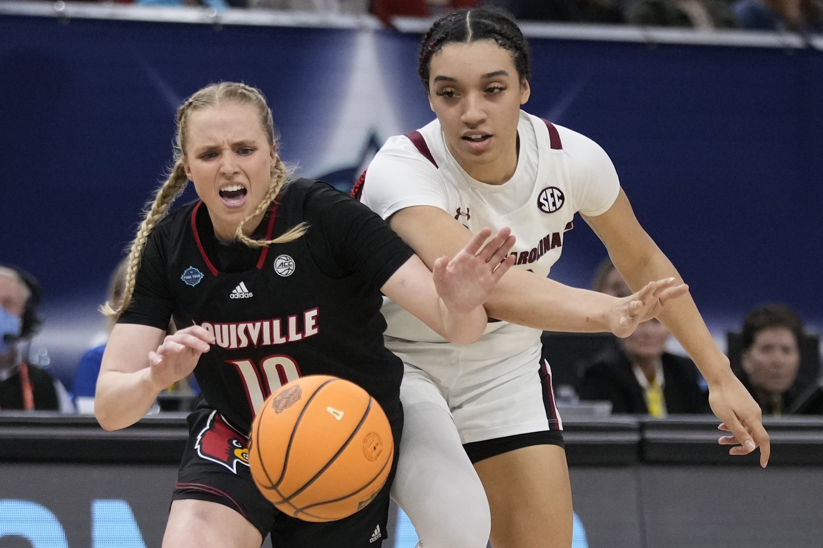 At deep South Carolina, 'USC' means ultimate supporting cast - Vimarsana News