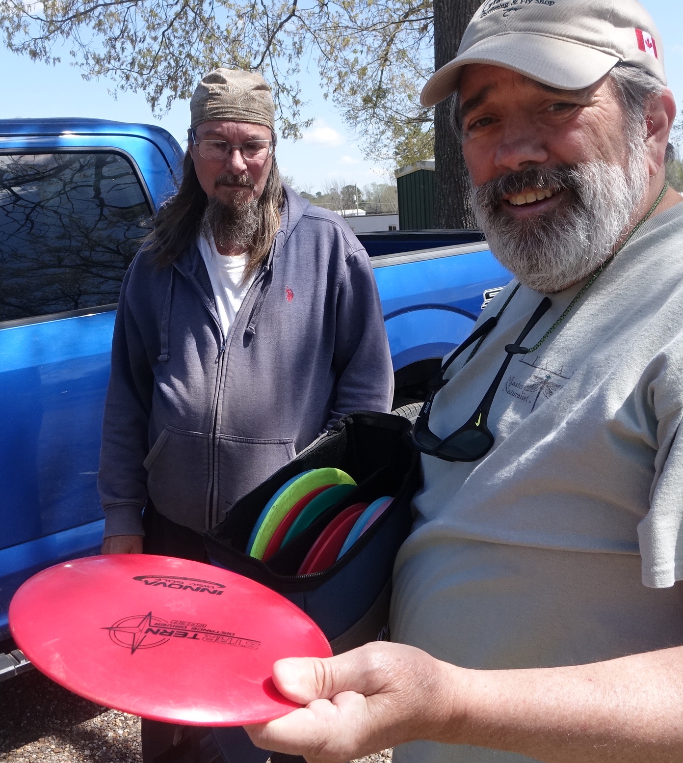 Two Texas Master Naturalists are taking an interest in Linden's City Park Disc Golf course - Vimarsana News