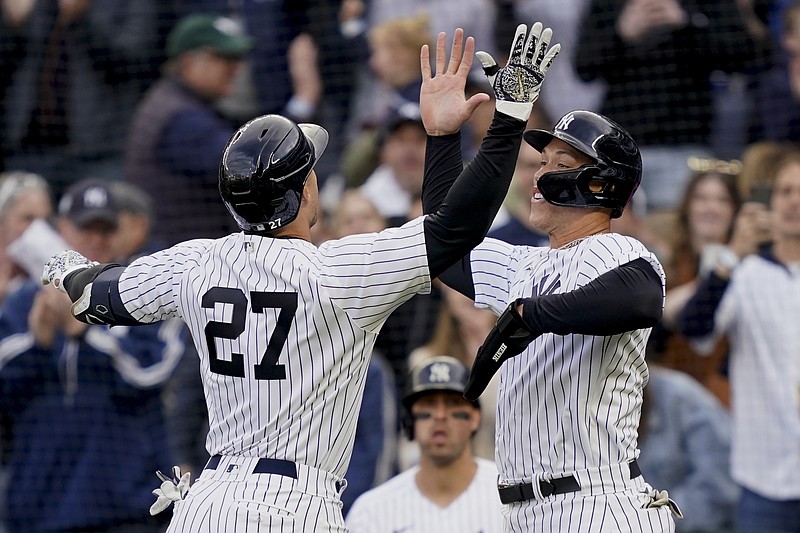 Stanton HR 6th straight vs Boston, lifts Yankees to 4-2 win