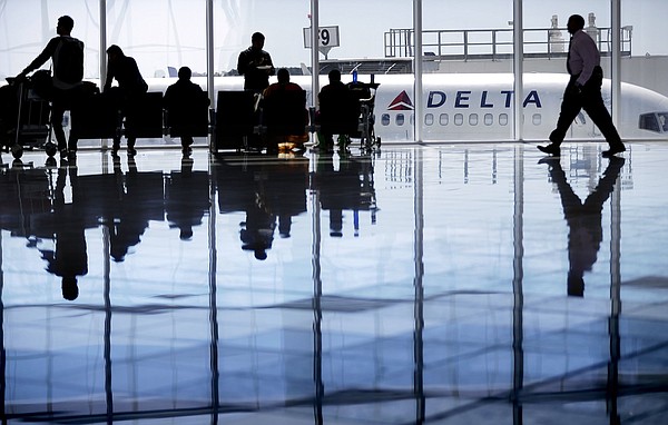 Atlanta airport retakes title as busiest in world