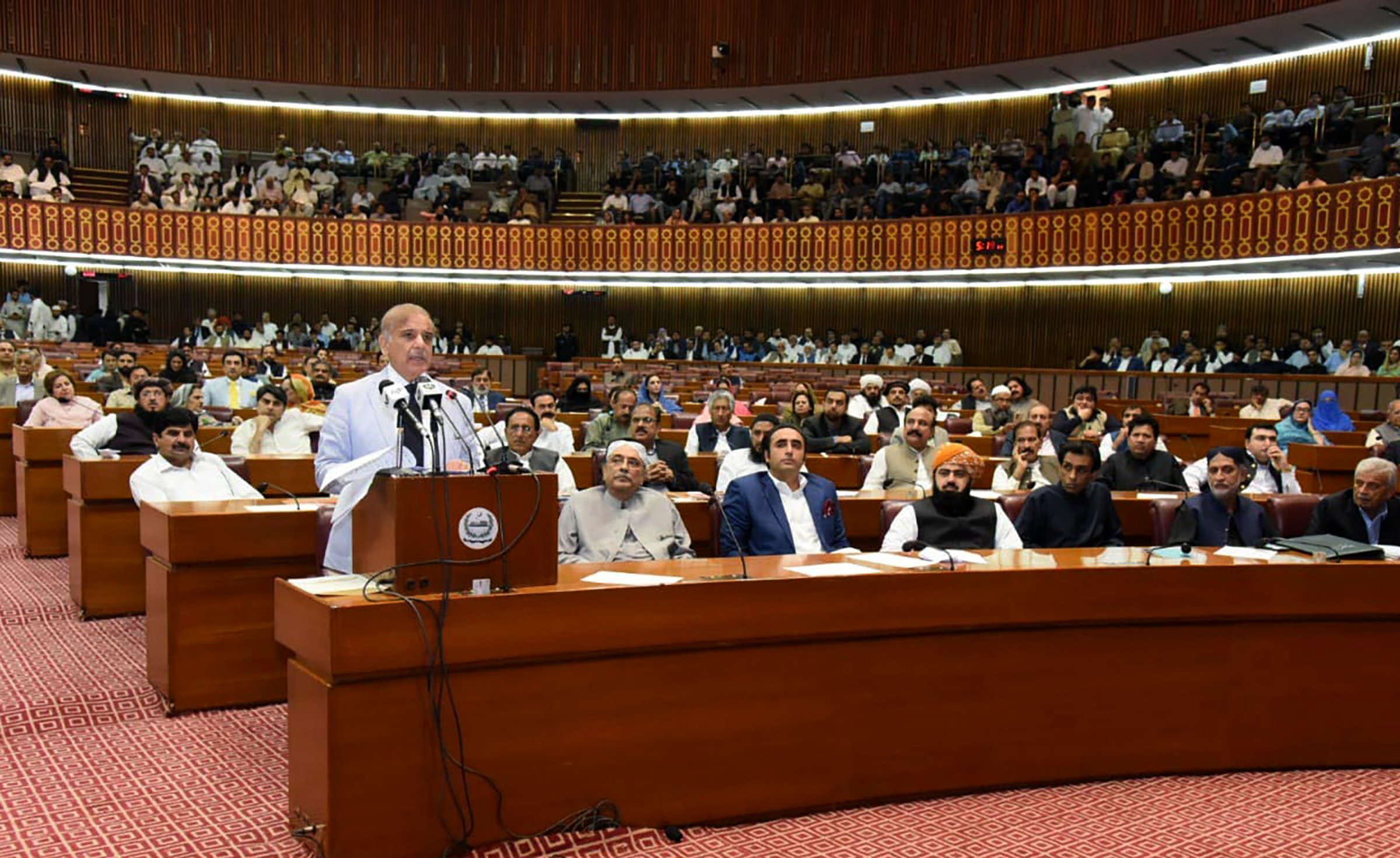 Sharif sworn in as prime minister - Vimarsana News