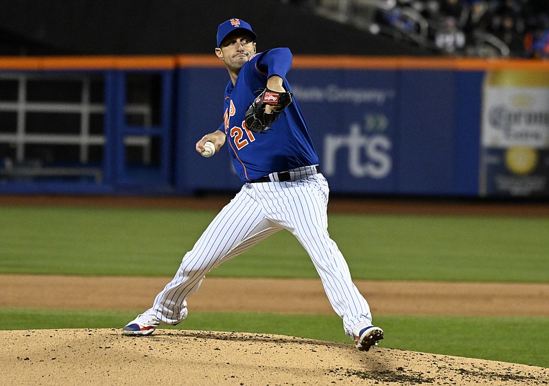 Scherzer has the right stuff in Mets' home debut