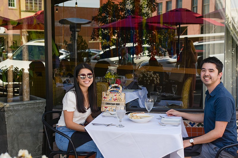 Kelly Leon and Ricky Leon enjoy brunch outdoors Sunday, May 1, 2022, at Verona Restaurant. (Photo by Erin DeBlanc)