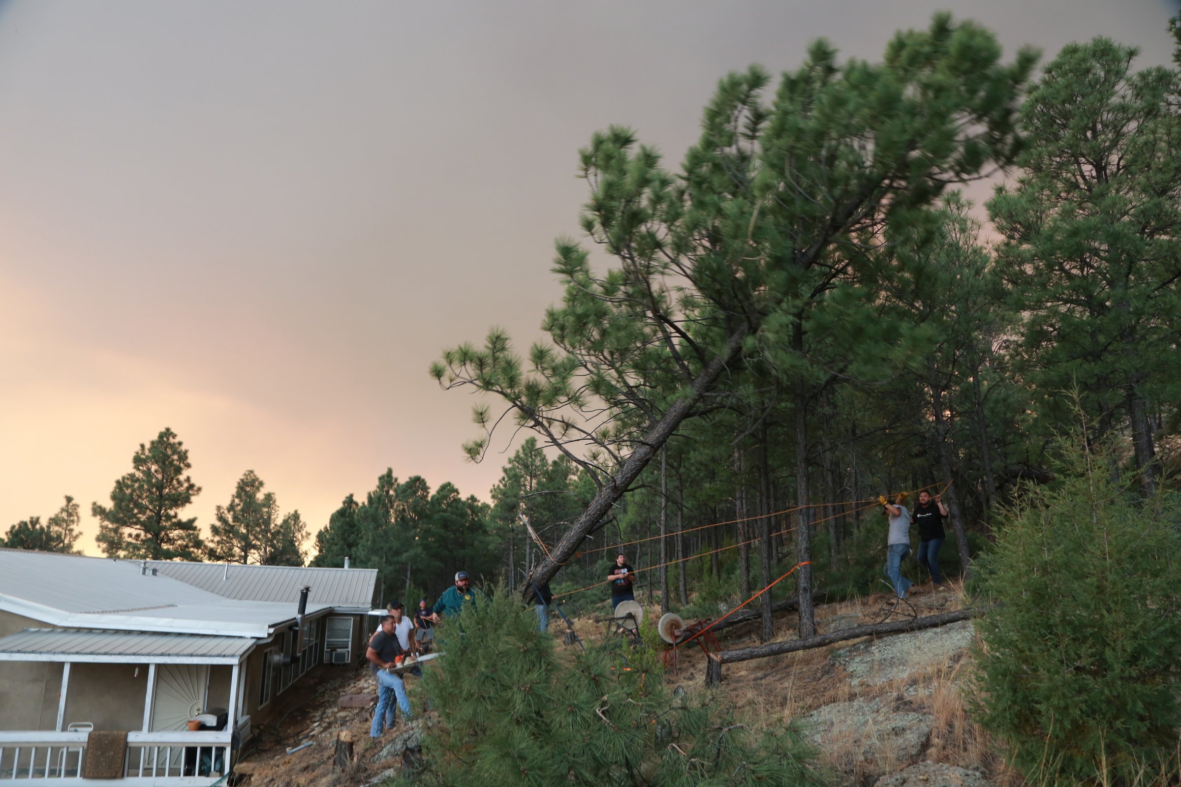 N.M. residents set to flee wildfires - Vimarsana News