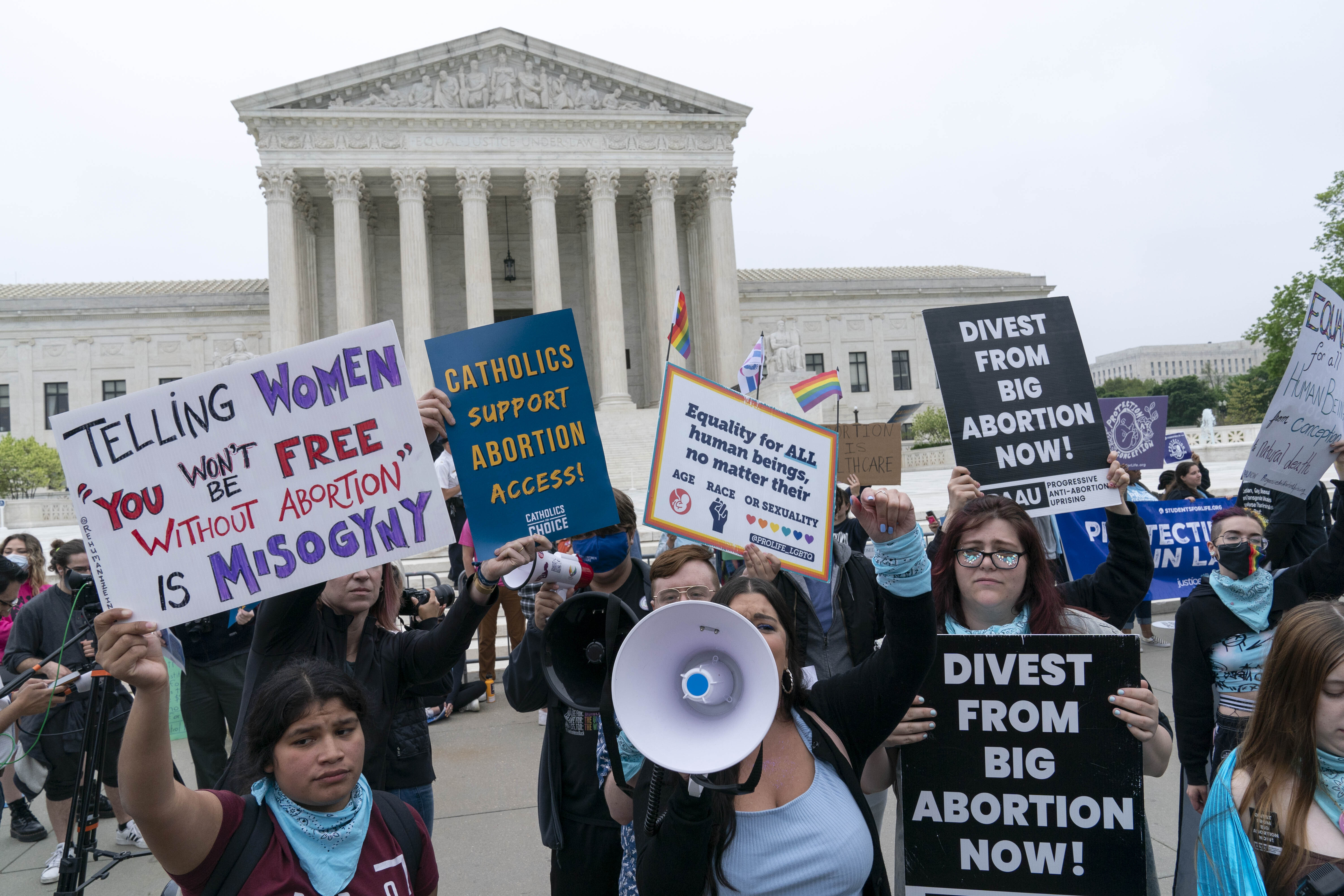 Roe ruling not final, court says - Vimarsana News