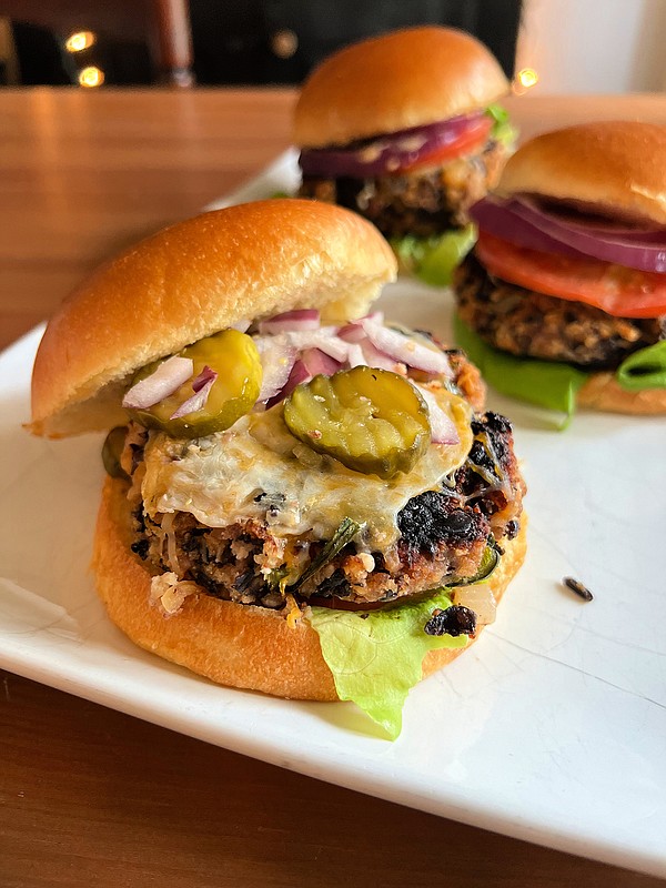 Black bean burger will change your mind on veggie burgers - Vimarsana News