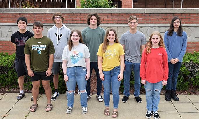 Students Earn Mhs Platinum Club Honors 