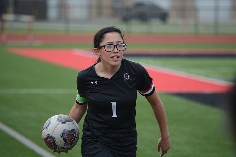 BENNETT HORNE/MCDONALD COUNTY PRESS McDonald County’s Jazmine Belland has provided important leadership as the Lady Mustangs’ lone senior this season.