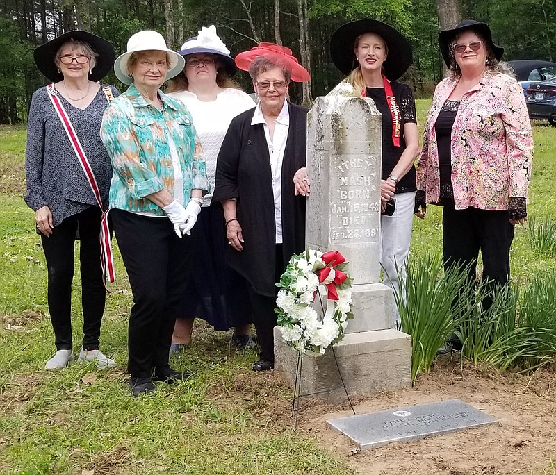 Hot Springs Chapter No. 80 UDC members dedicate the Ithey Yeager Nash grave marker in Beirne. - Submitted photo