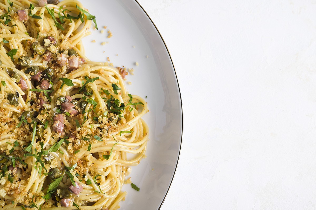 Bright lemon balances richness of one-pot pasta