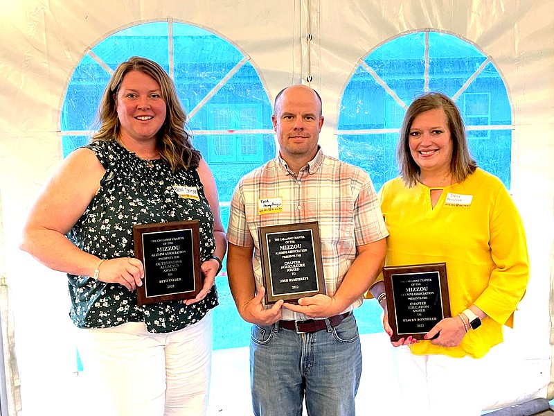 Award winners Beth Snyder, Josh Humphreys and Stacey Bonderer.
CONTRIBUTED
