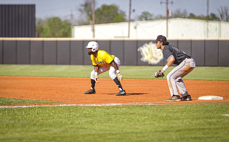 The time Bo Jackson was thrown out stealing in high school