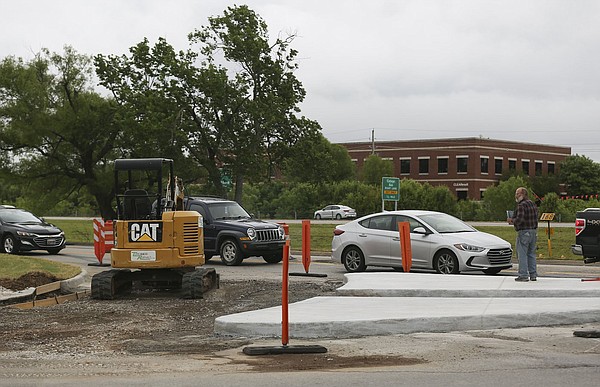 Project at Shiloh Drive and Fulbright Expressway in Fayetteville nearing completion - Vimarsana News