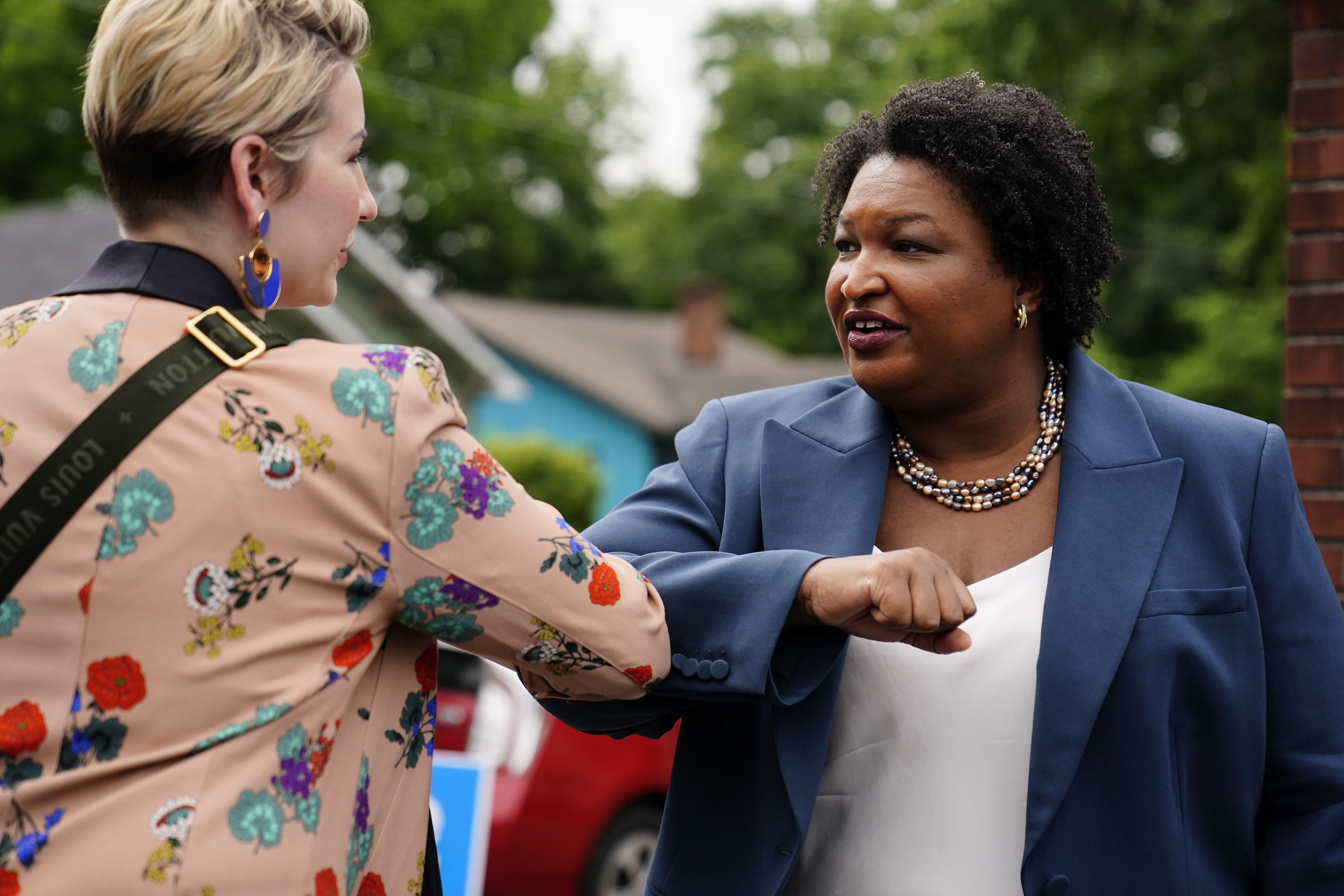 Georgia governor fends off Trump-backed foe - Vimarsana News