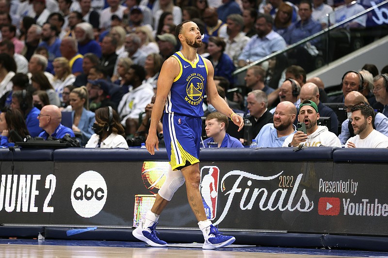 Golden State Warriors' Stephen Curry's off-court look - Sports