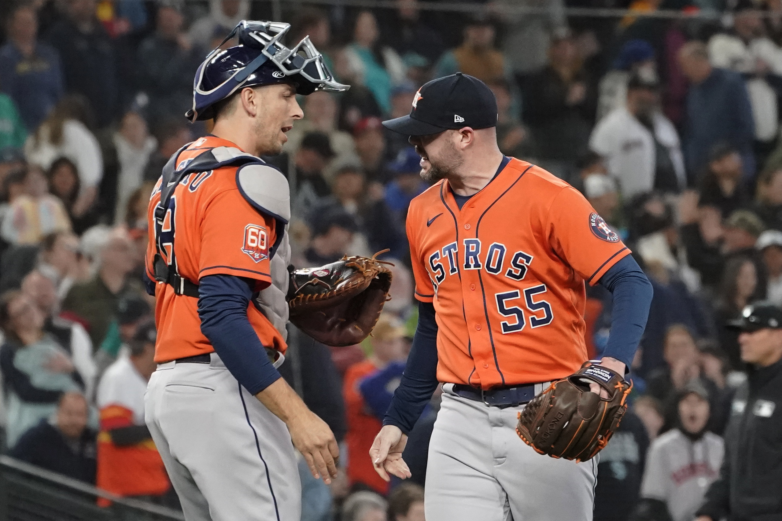 Astros center fielder Jake Meyers has shoulder surgery