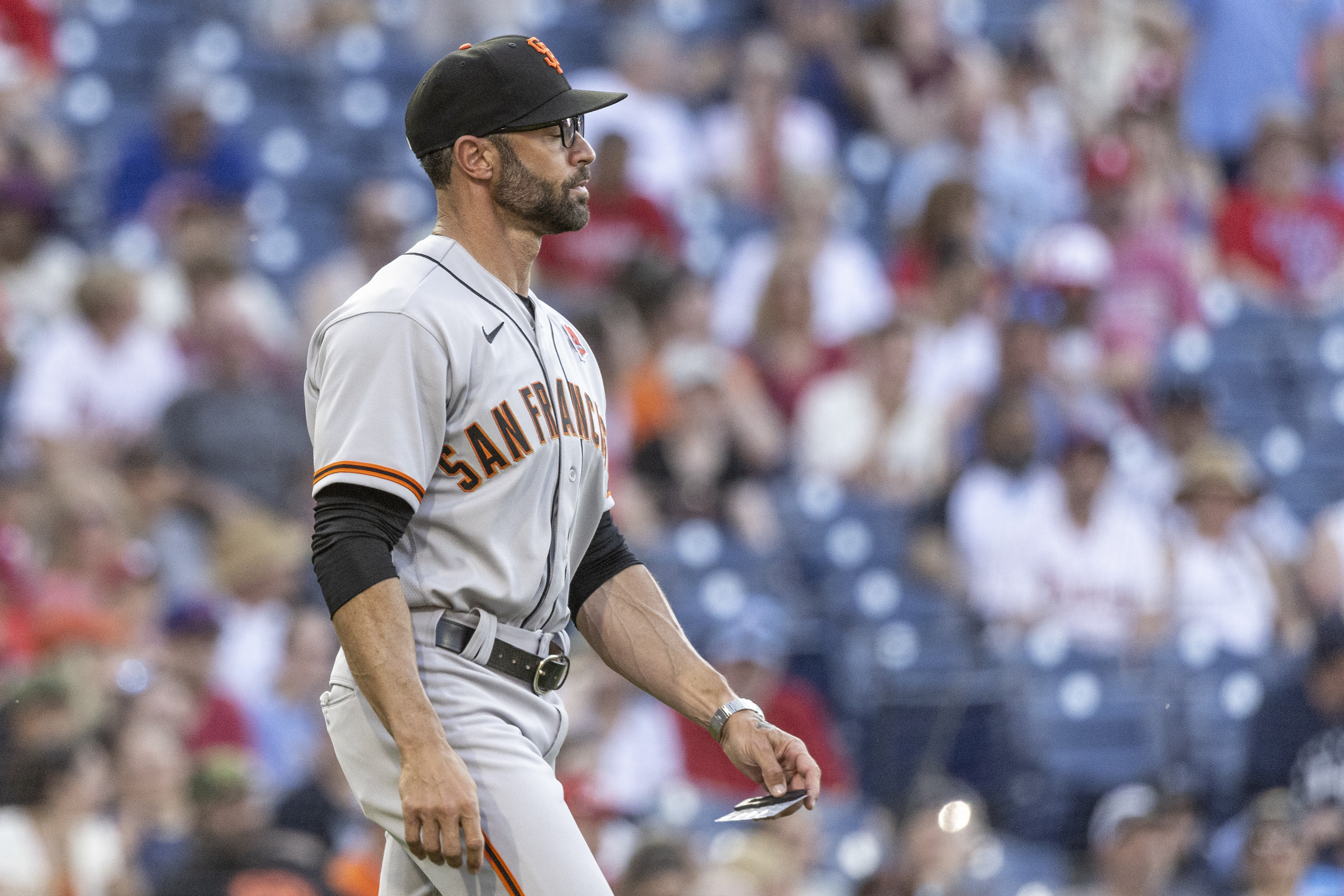 San Francisco Giants brass supports manager's protests