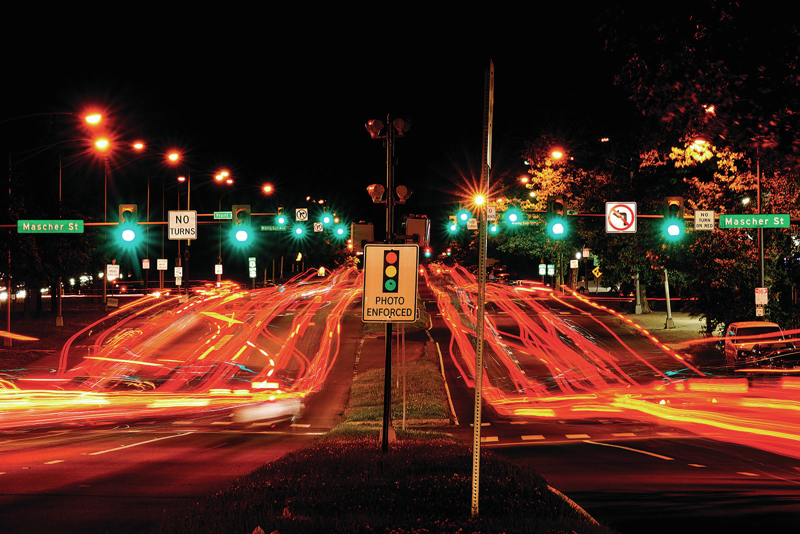 Rising U.S. traffic deaths put focus on 1 Philadelphia road - Vimarsana News