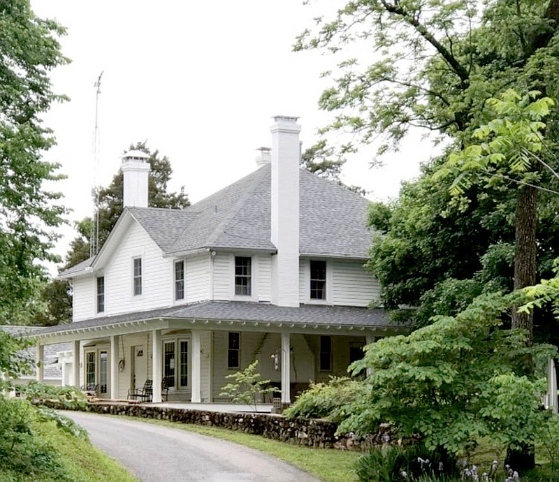 The farmhouse at Walnut Grove Farms will be the main attraction for the Siloam Springs Museum's third Walls Talk tour on Saturday.

(Submitted Photo)