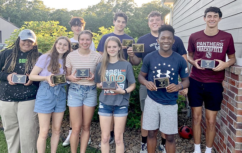 Photo submitted
The following Siloam Springs track athletes were selected All-Conference for the 2022 track and field season: (Front from left), Avah Duncan, Jeri Roy, Esther Norwood, Jaclyn Weilnau, Silas Tugwell; (back) Danilo Pozo, Malachi Becan, Jace Sutulovich and Jonathon Graves. Not pictured are Wilson Cunningham and Marcus Molina.