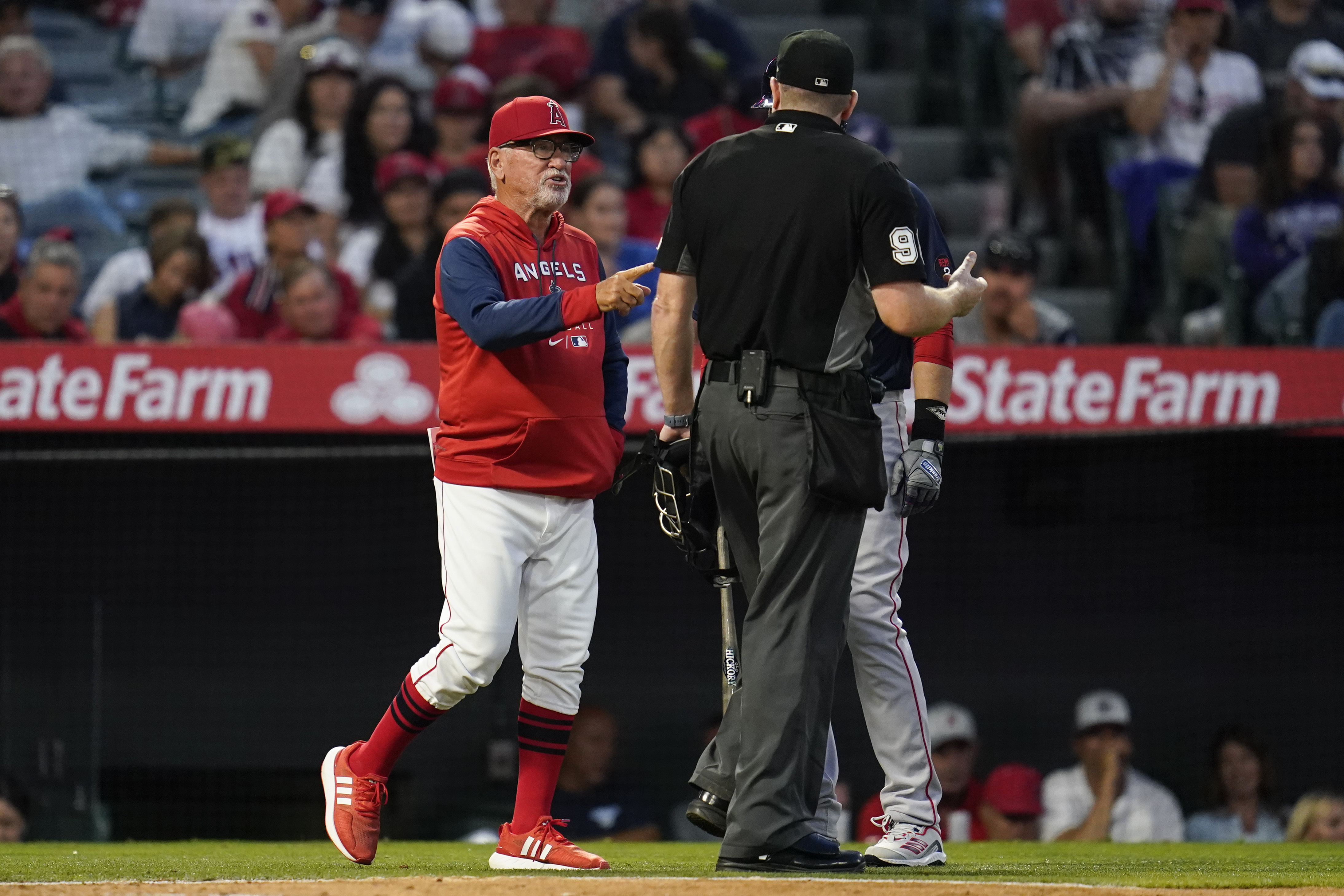 Angels fire Maddon amid losing skid - Vimarsana News