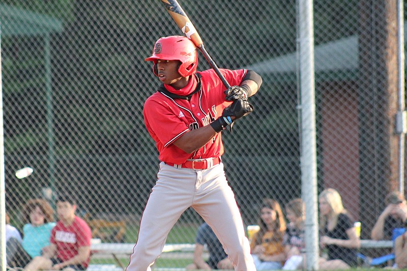 Photo By: Michael Hanich
Camden Fairview shortstop Martavius Thomas up to bat in the game against Magnolia.