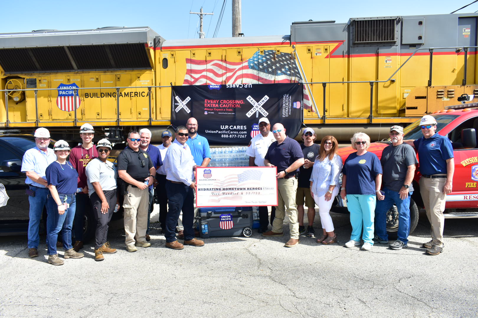 Union Pacific gives $500 to police, fire