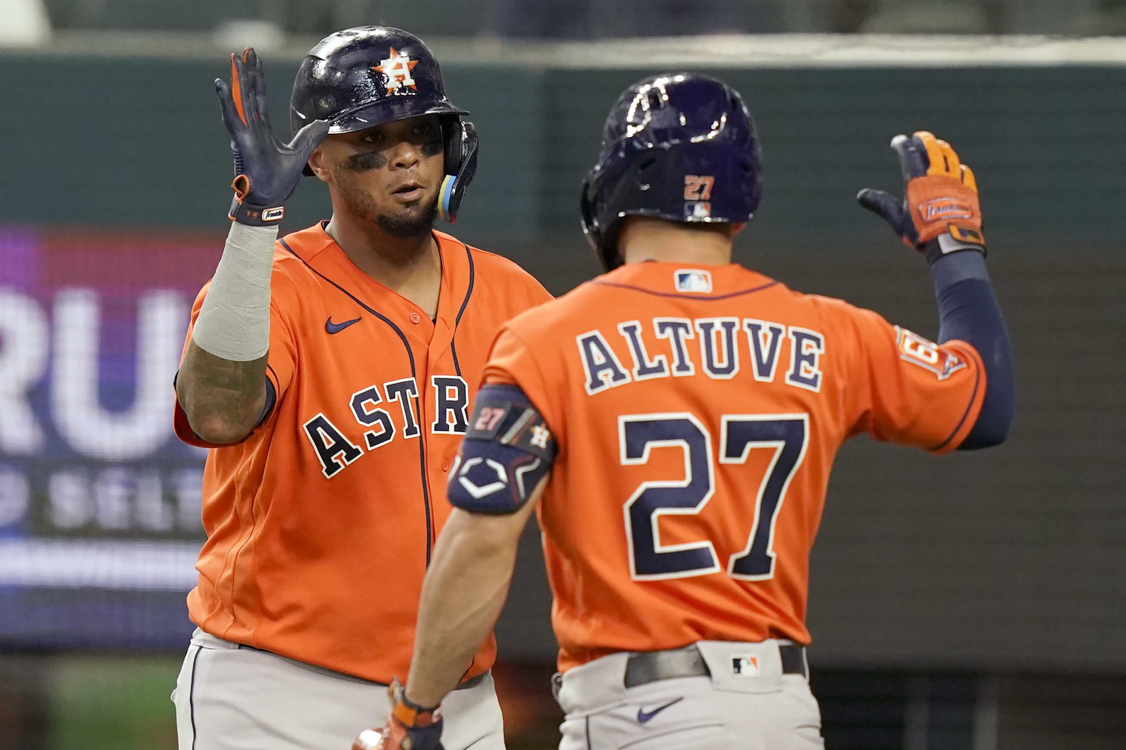 Astros throw two immaculate innings against Rangers for MLB record