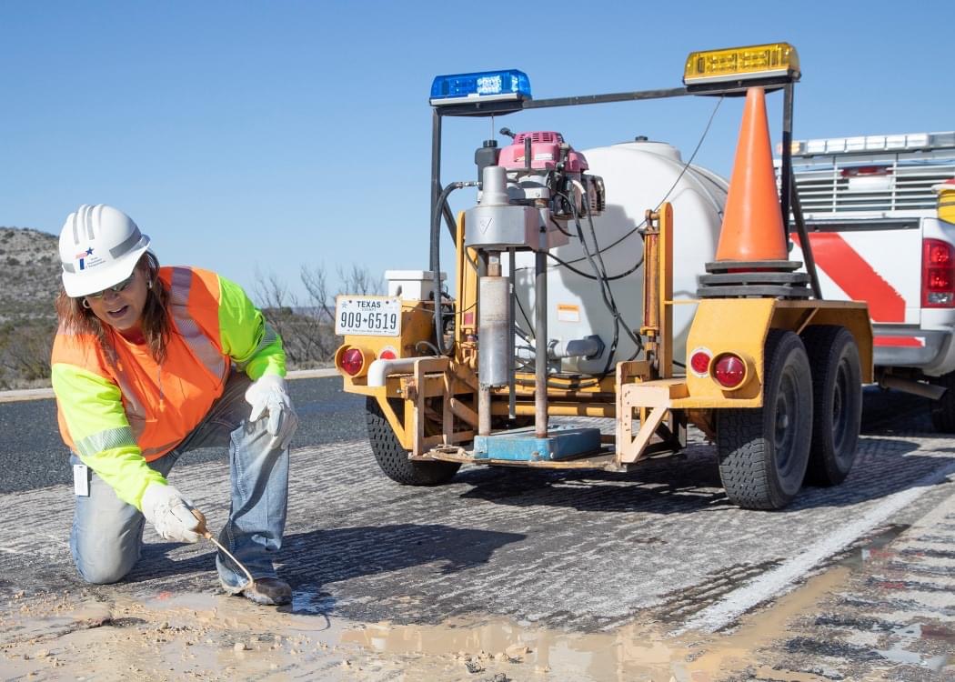 Hot topic: Highway departments, others who work outside make adjustments for heat - Vimarsana News