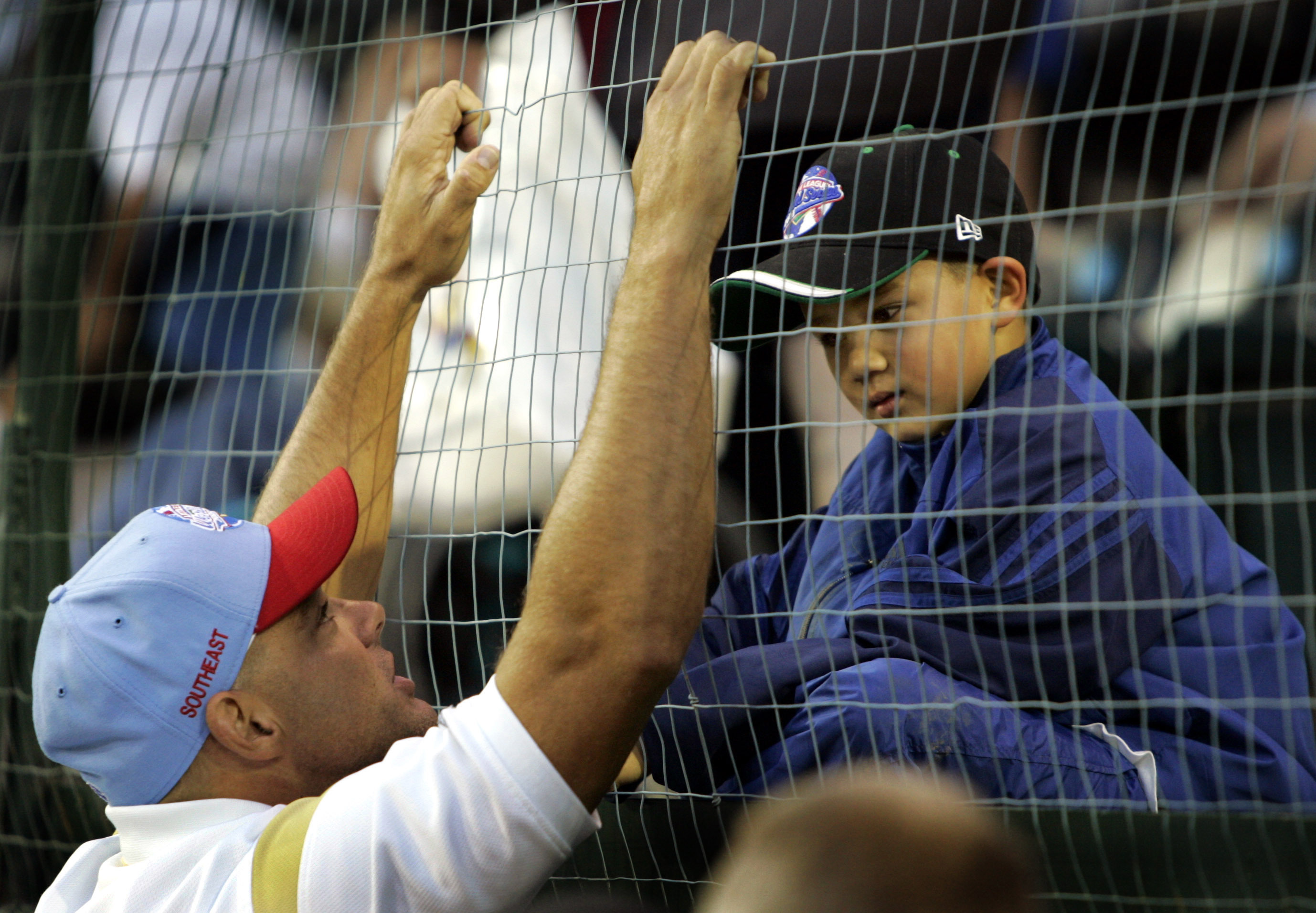 Craig Biggio and son at game