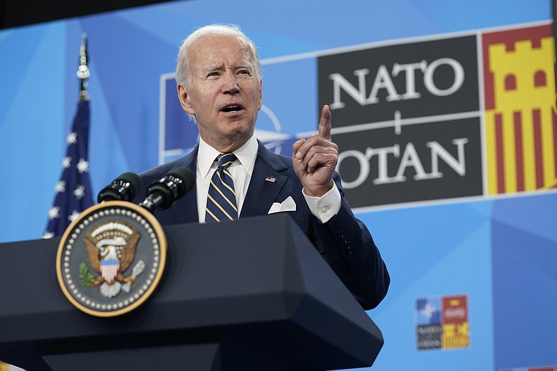 El presidente de EEUU, Joe Biden, habla durante una conferencia de prensa en el marco de la cumbre de la OTAN en Madrid, el jueves 30 de junio de 2022. (AP Foto/Susan Walsh)