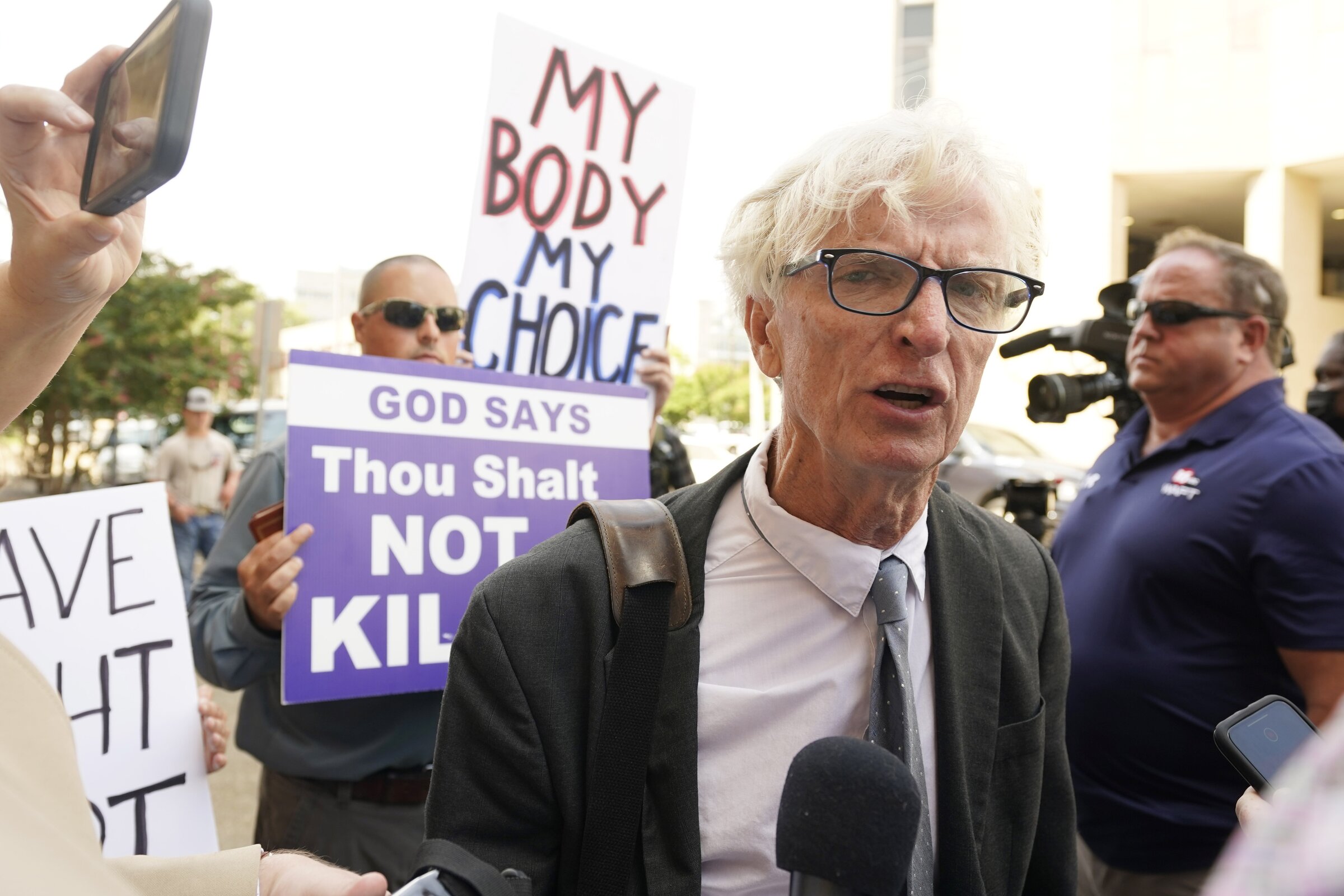 Mississippi judge won't block abortion ban - Vimarsana News