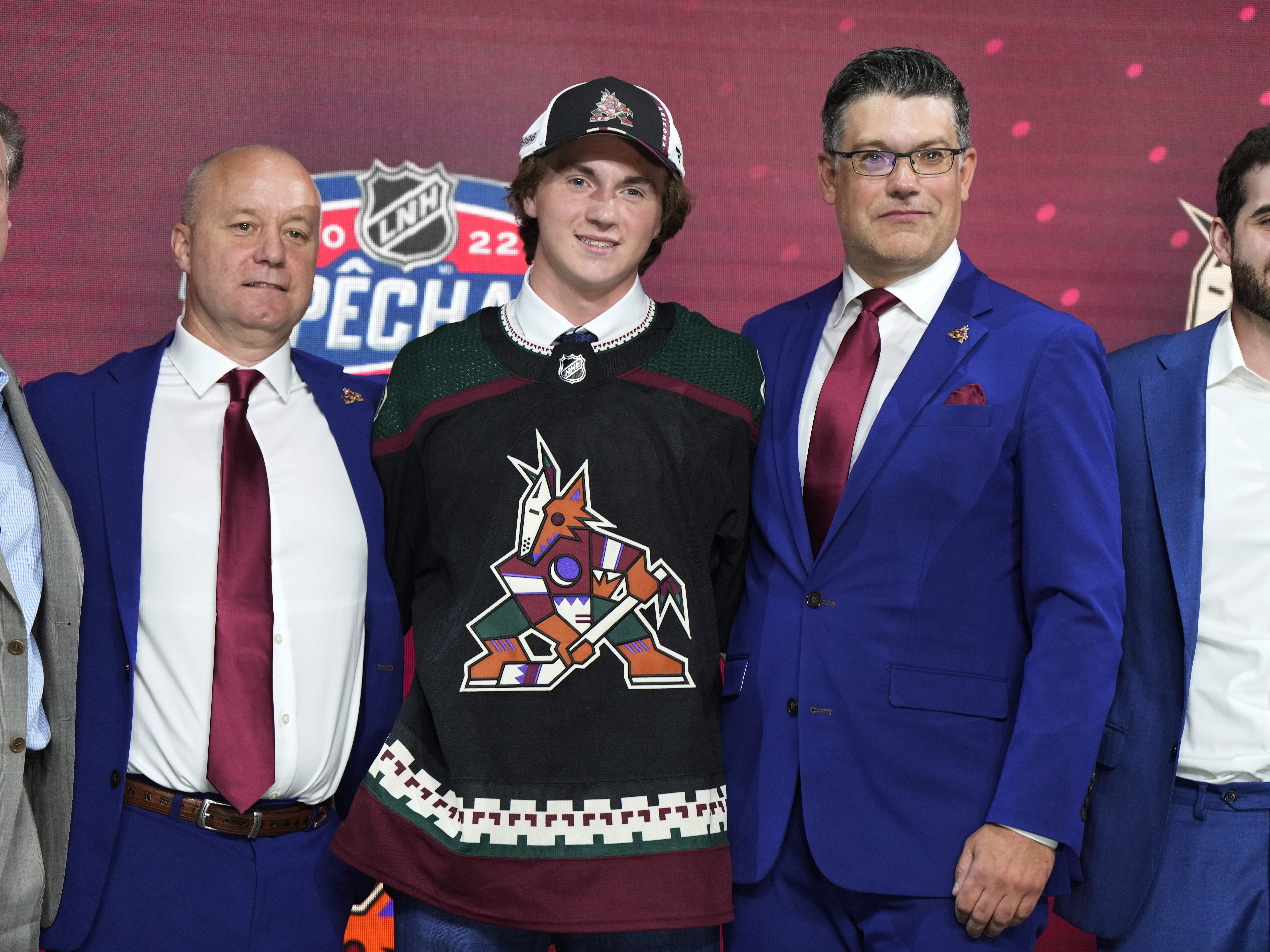 Canadiens take Juraj Slafkovsky with top pick in NHL draft - The Morning Sun