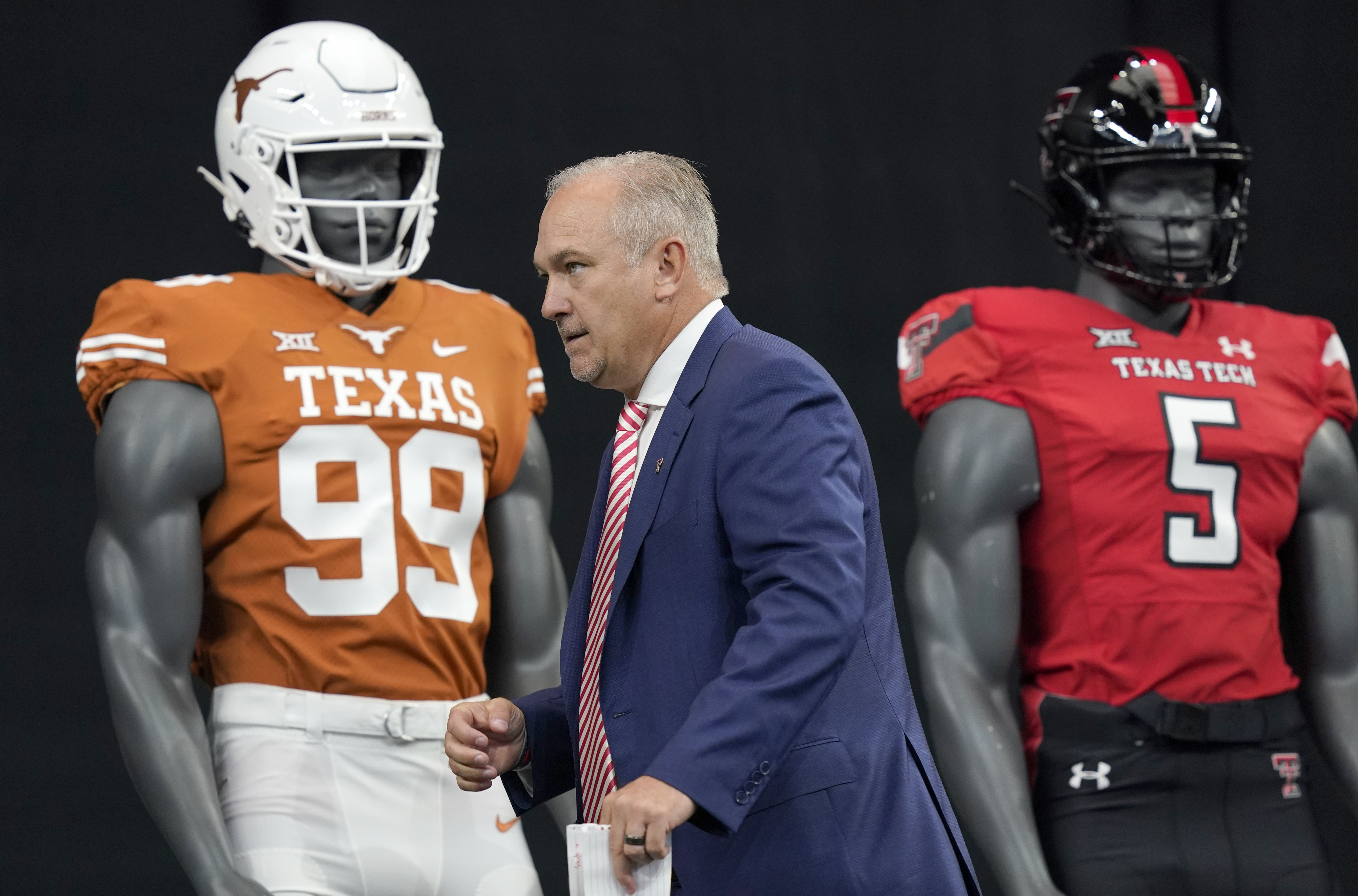 UC football releases new uniforms ahead of inaugural Big 12 season