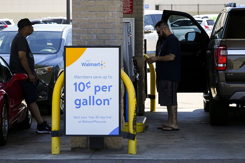 Should Texas cut the fuel tax? Economists say it could hurt road and education funding