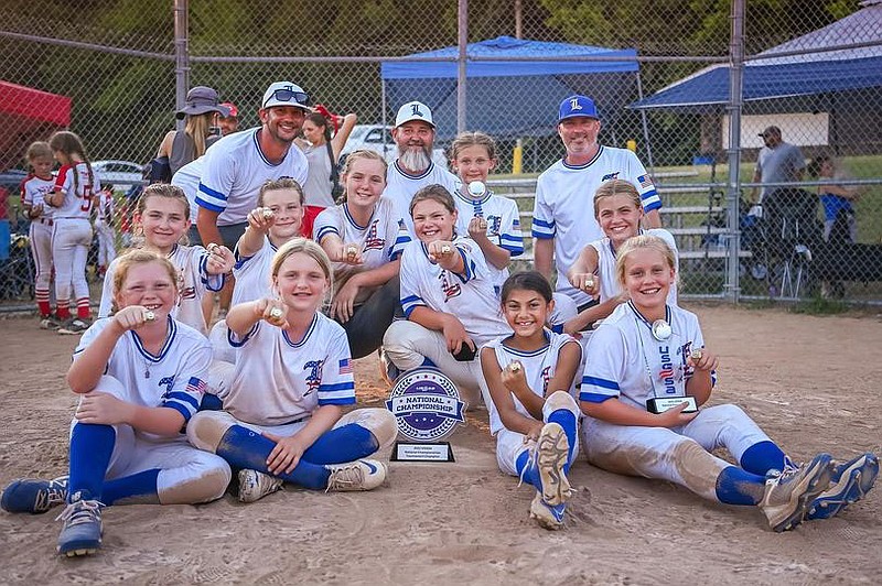 Special to the Eagle Observer/MINDEE HARRINGTON
Showing their national championship rings are Legacy Leavey 10u players Ray Lee Goethe, Mollie Haller, Peyton Duncan, Lauren Harrington, Aaliya Heinet, Harper Phillips, LaylaPatton, Rylea Daylong, Cole Long and Logan Hill.  Coaches are Bradd Long, Brad Hill and Brad Duncan.