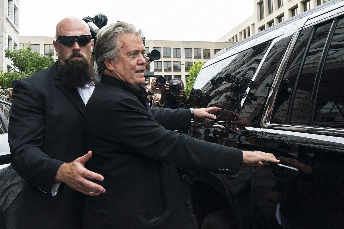 Spring Bannon Jury picks for former Trump adviser Steve Bannon to stretch into second ...