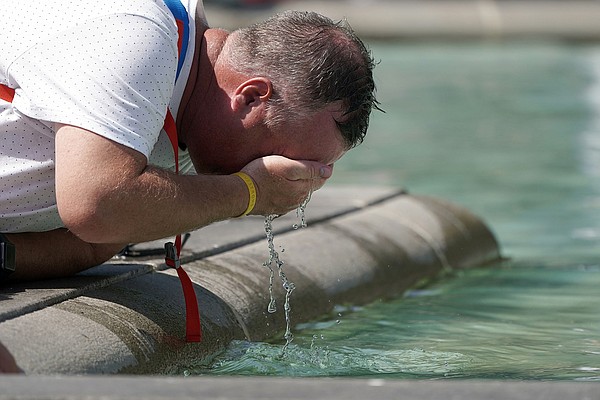 UK breaks record for highest temperature as Europe sizzles - Vimarsana News