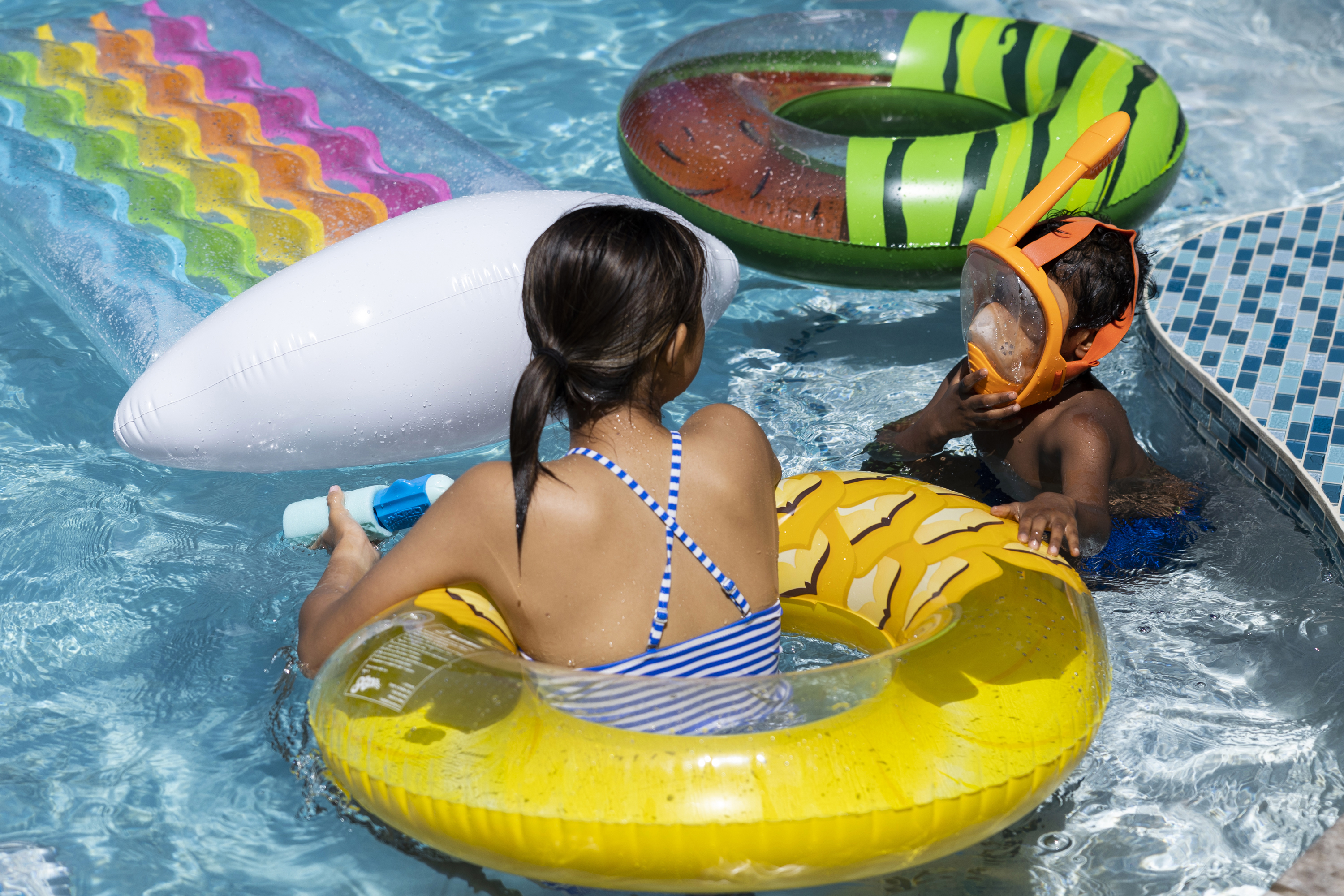Swimply swimming: Pool-owners rent out their backyards to the pool-less - Vimarsana News