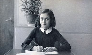 Clinton Presidential Center's Anne Frank tree, planted in 2015, dies in Little Rock nursery - Vimarsana News