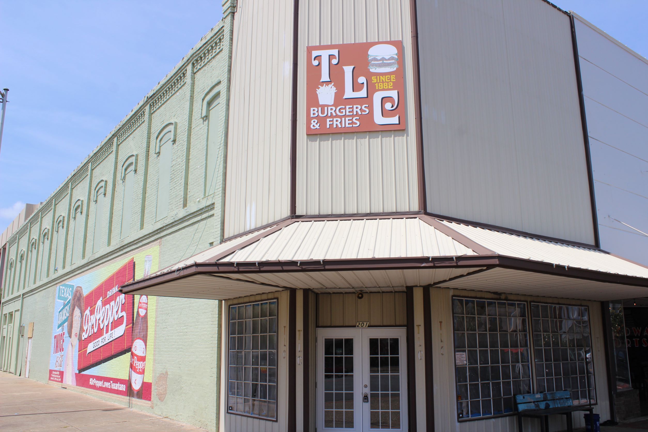 Downtown favorite TLC Burgers and Fries to reopen Monday - Vimarsana News